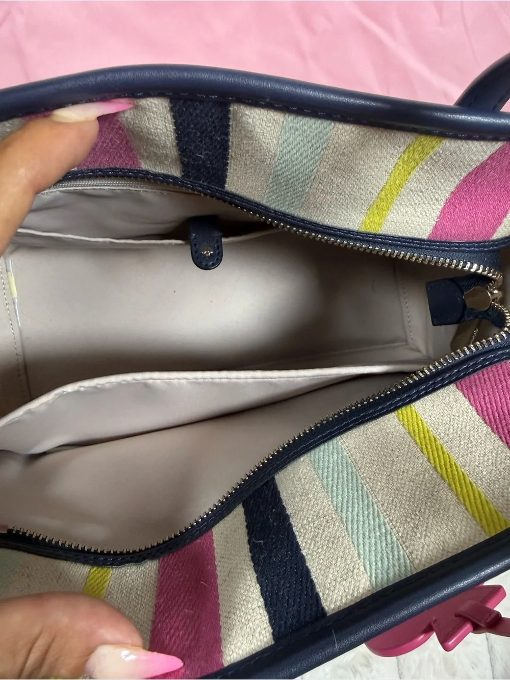 Kate Spade New York Market Breezy Stripe Medium Tote. So Gorgeous and Classic 🧡🤩